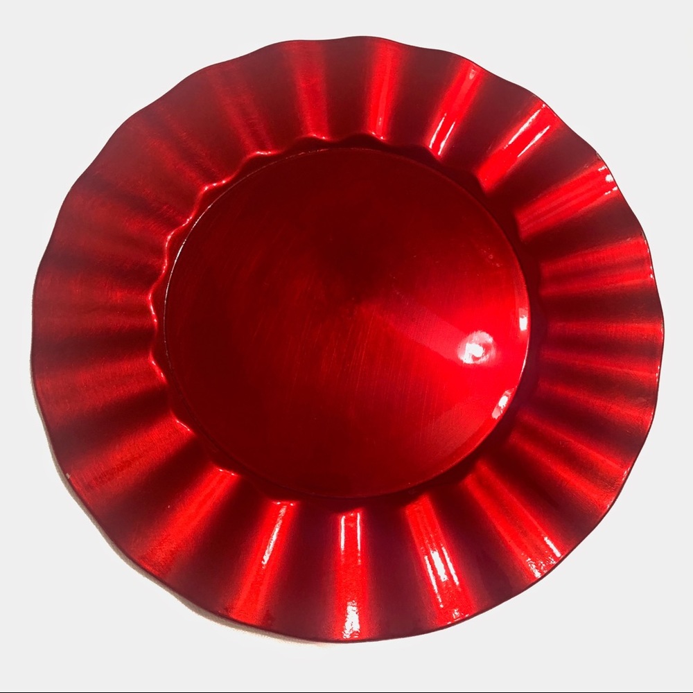 Red Plate Charger